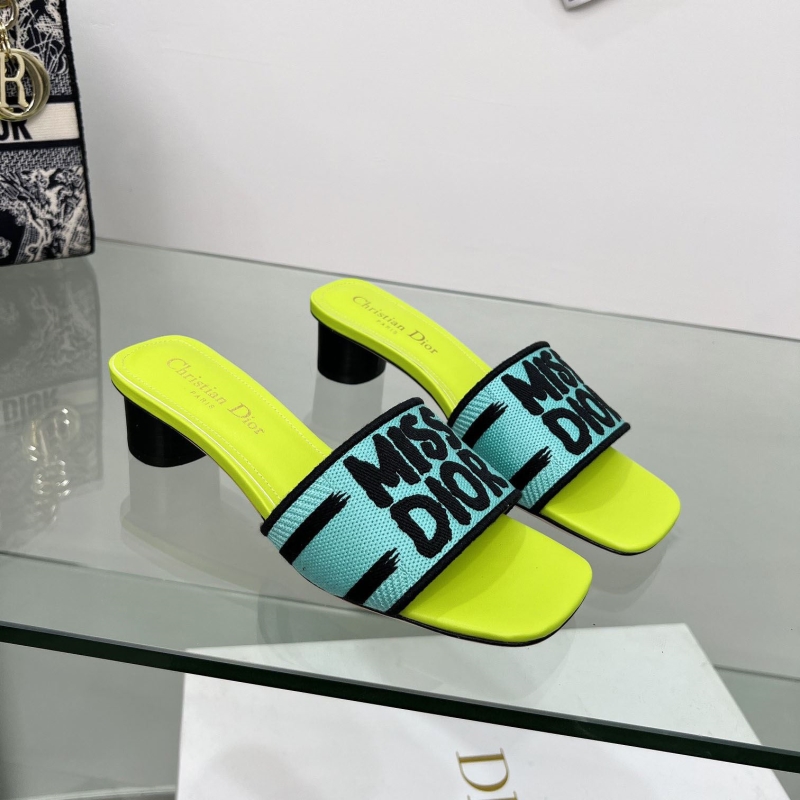 ch**an D*or slippers